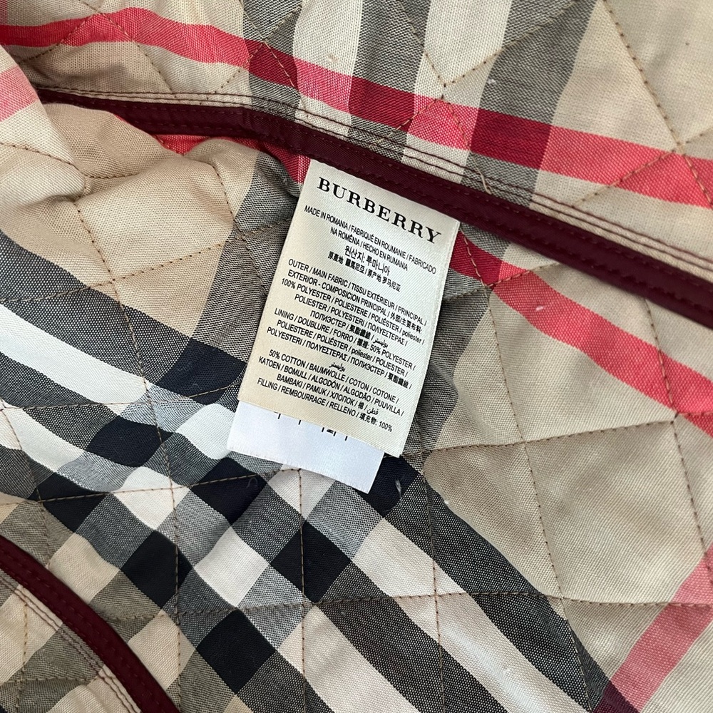 Burberry Quilted Jacket - Picture 11 of 11